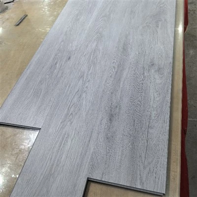 Paviment de vinil SPC